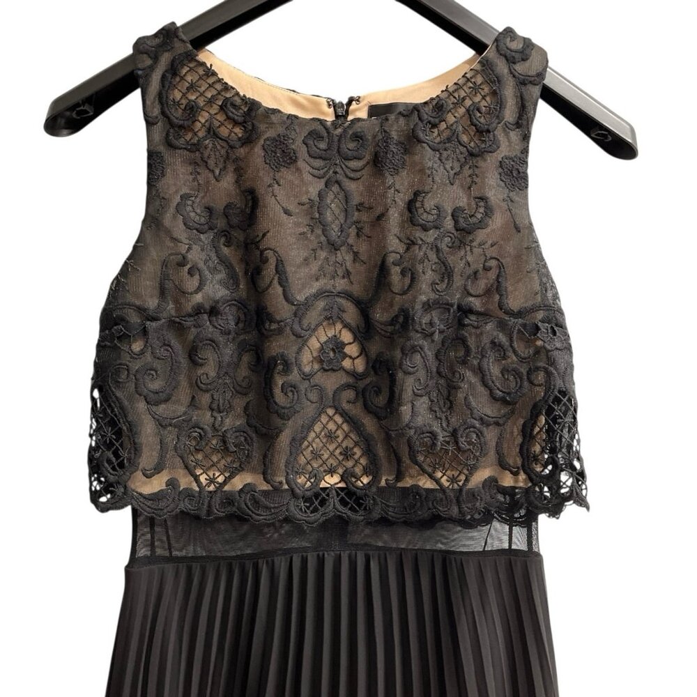 Vintage Betsy Adam Dress Size‎ 6 Black Lace Overlay Accordion Pleated Maxi Gown - Picture 4 of 13